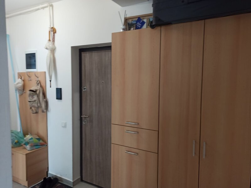 Biruintei 29, 2 cam. dec. mob. util., 65 mp (56+9), 15-20 min. metrou Leonida-Berceni.