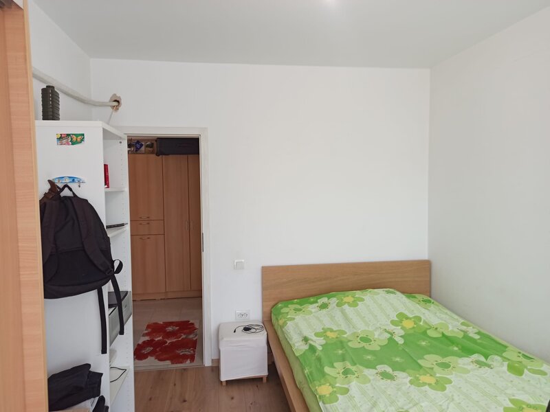 Biruintei 29, 2 cam. dec. mob. util., 65 mp (56+9), 15-20 min. metrou Leonida-Berceni.