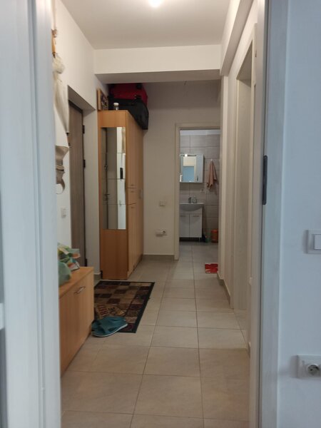 Biruintei 29, 2 cam. dec. mob. util., 65 mp (56+9), 15-20 min. metrou Leonida-Berceni.