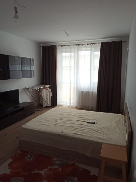 Biruintei 29, 2 cam. dec. mob. util., 65 mp (56+9), 15-20 min. metrou Leonida-Berceni.