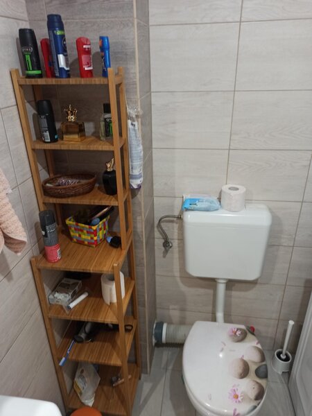 Biruintei 29, 2 cam. dec. mob. util., 65 mp (56+9), 15-20 min. metrou Leonida-Berceni.