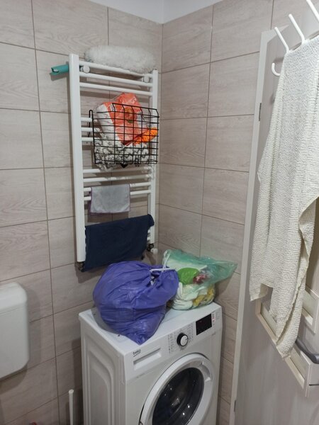 Biruintei 29, 2 cam. dec. mob. util., 65 mp (56+9), 15-20 min. metrou Leonida-Berceni.